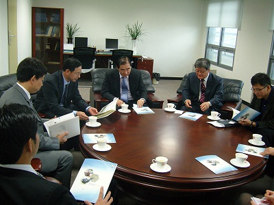 상해국제우호연락회 부회장 및 일행 연구원 방문